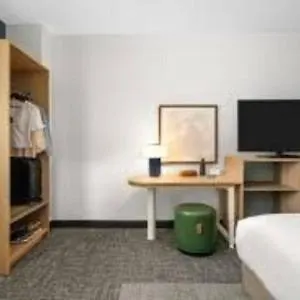 Spark By Hilton Historic Area Hotel